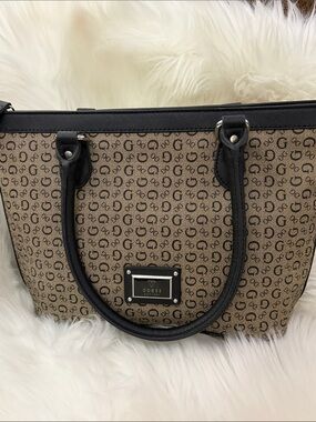 Guess bag